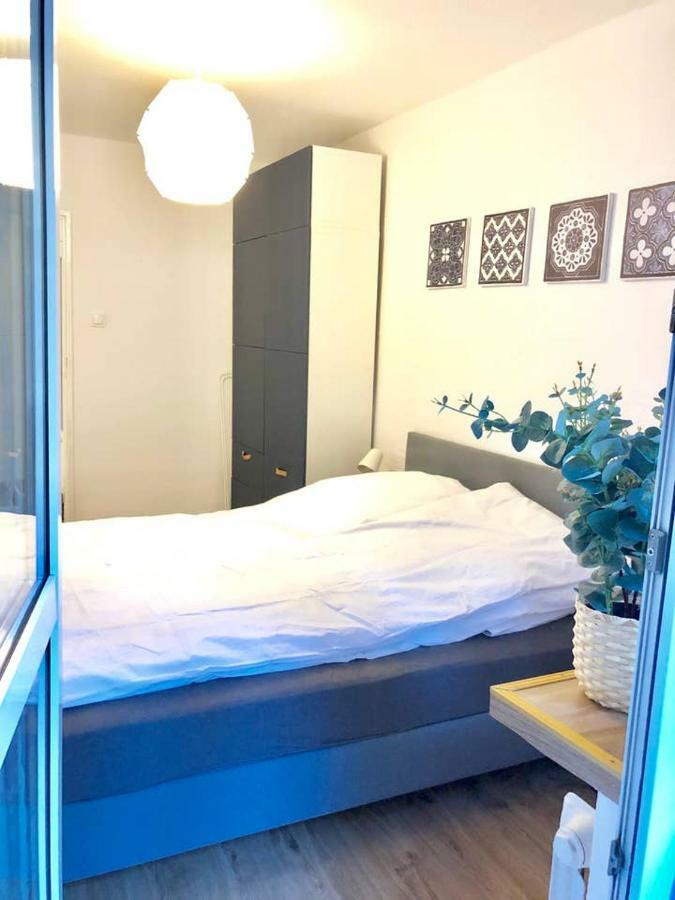Legnica Apartament 42M2 Delux 4 Exteriör bild