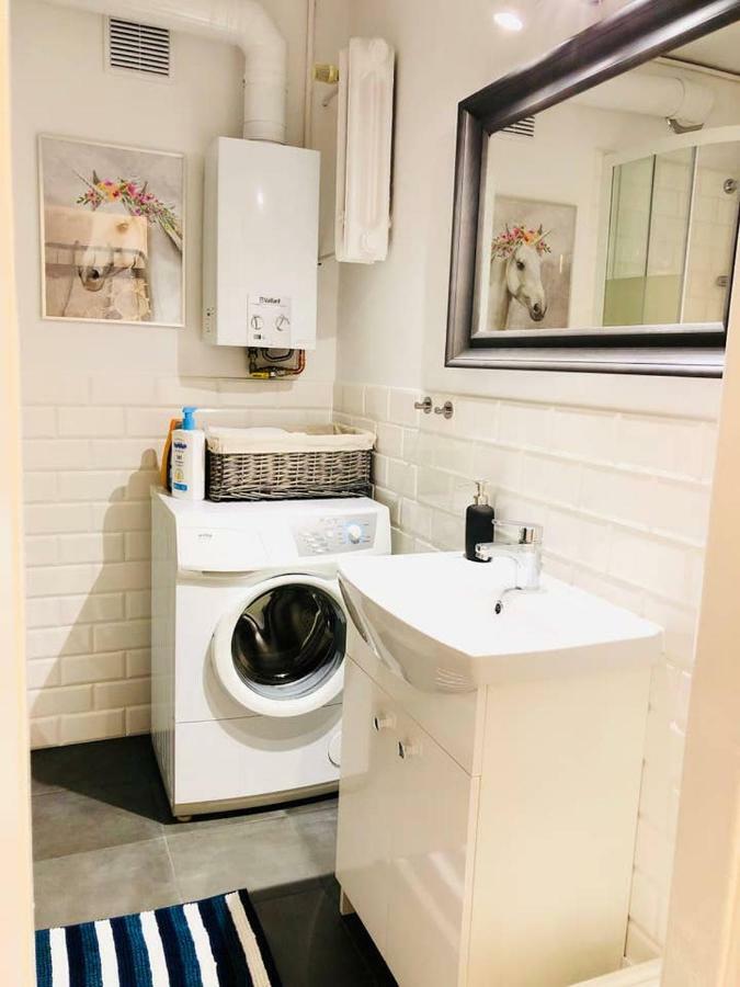 Legnica Apartament 42M2 Delux 4 Exteriör bild